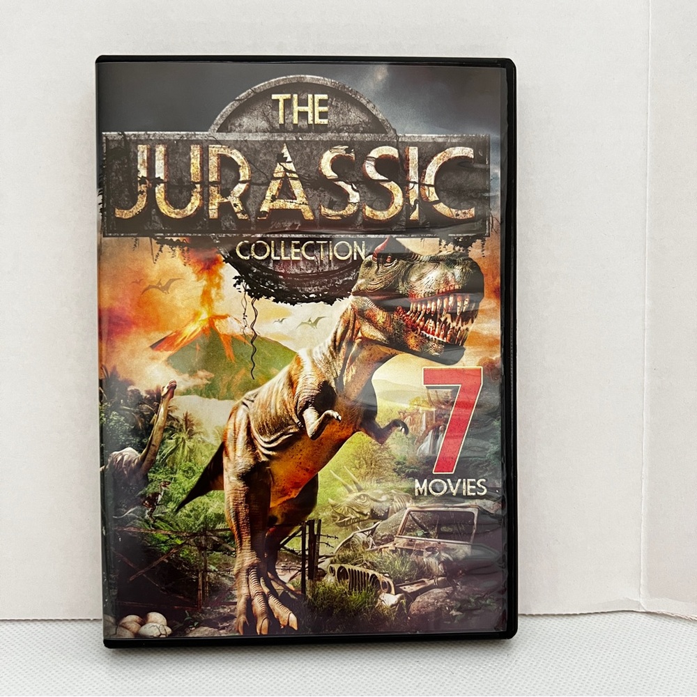 The Jurassic Collection 2 Disc DVD Set 7 Movies